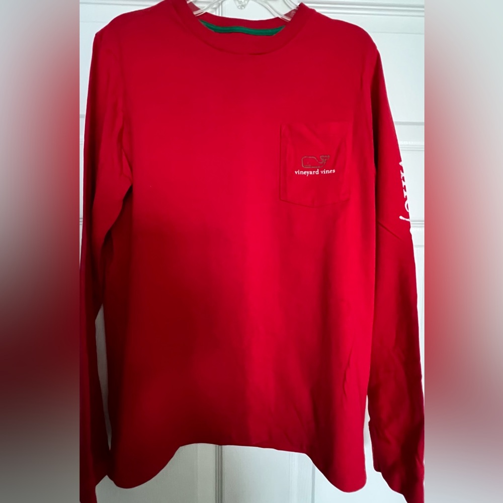 Vineyard Vines Tee